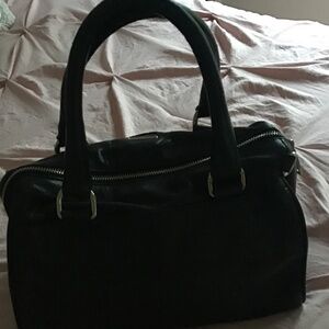 Rebecca Minkoff Short  handles Black quilted handbag w/extra long straps option